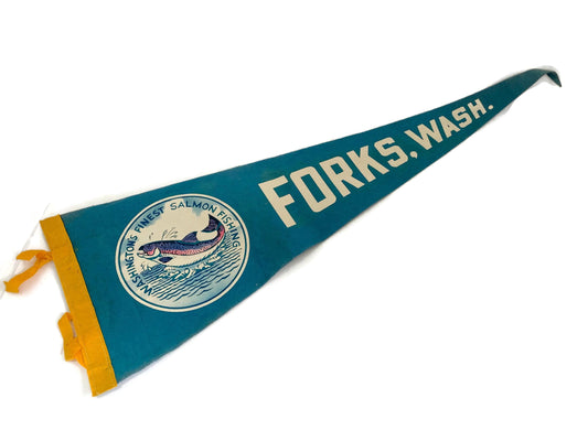 Vintage Forks Washington Pennant, a Salmon Fishing Souvenir at Duckwells
