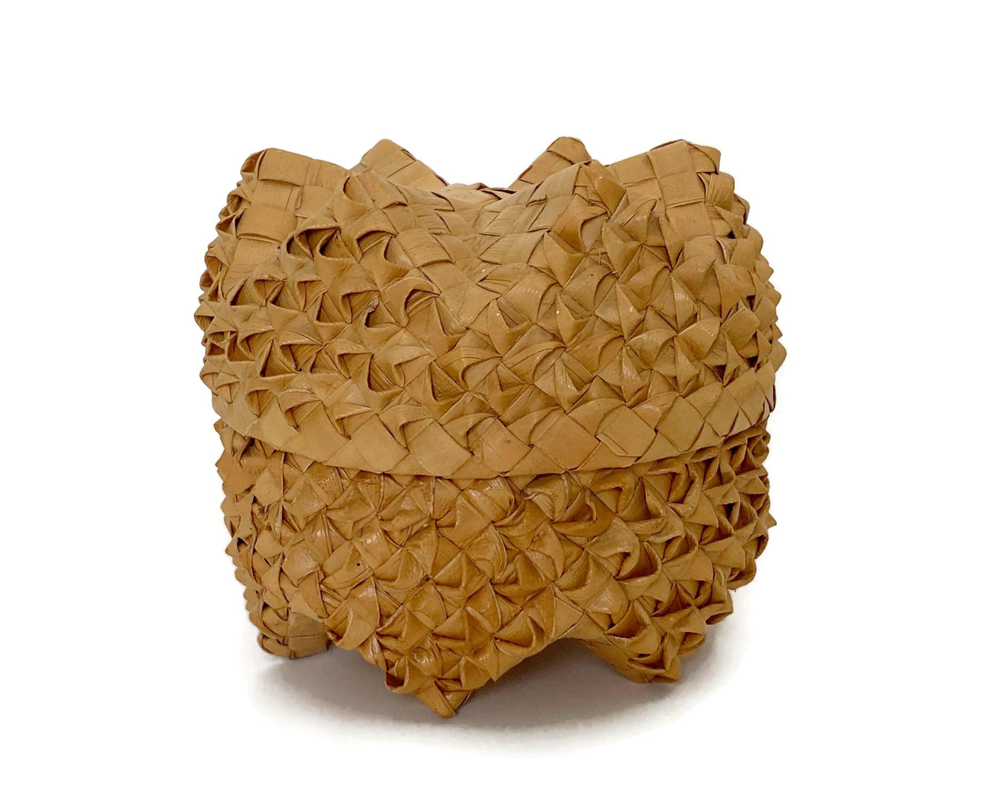Vintage Hawaiian Basket, Lauhala Six Point Star Design at Duckwells