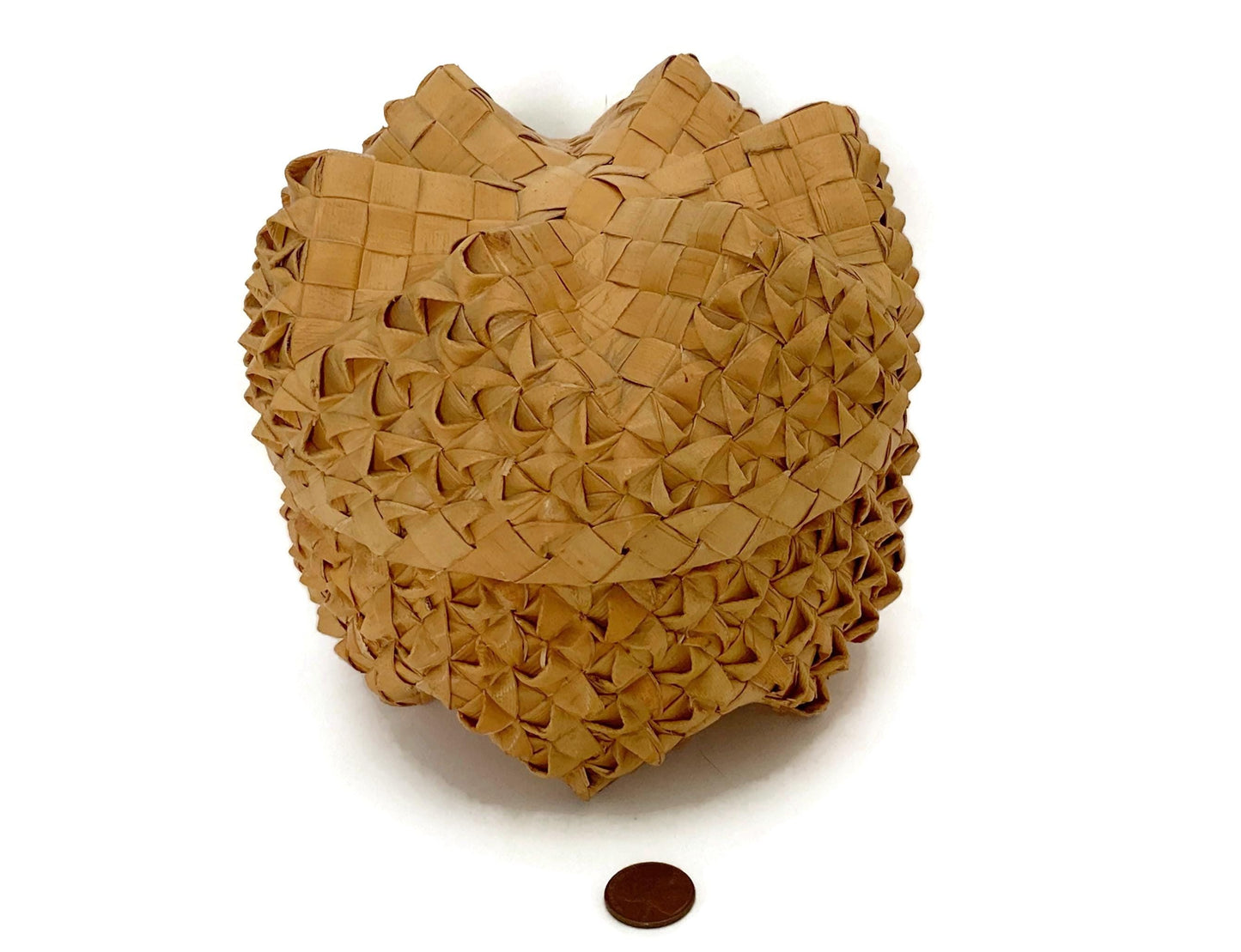 Vintage Hawaiian Basket, Lauhala Six Point Star Design at Duckwells