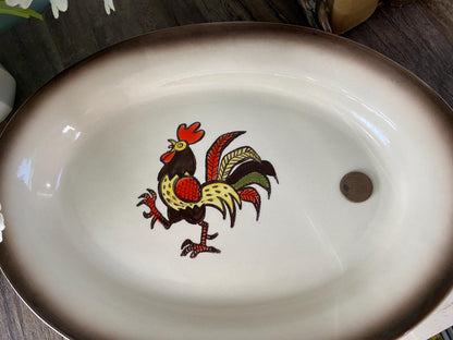 Vintage California Pottery Oval Dish by Metlox at Duckwells