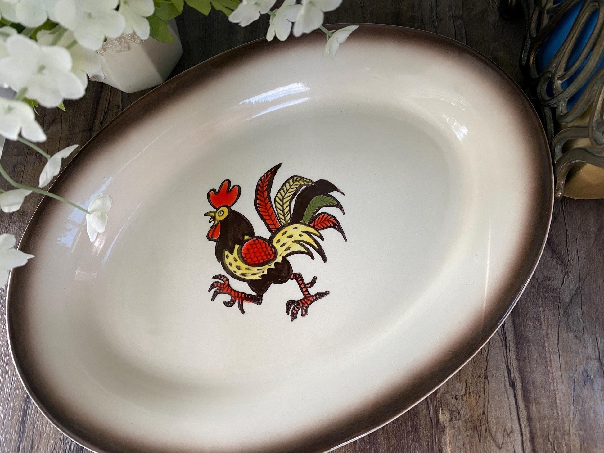 Vintage California Pottery Oval Dish by Metlox at Duckwells