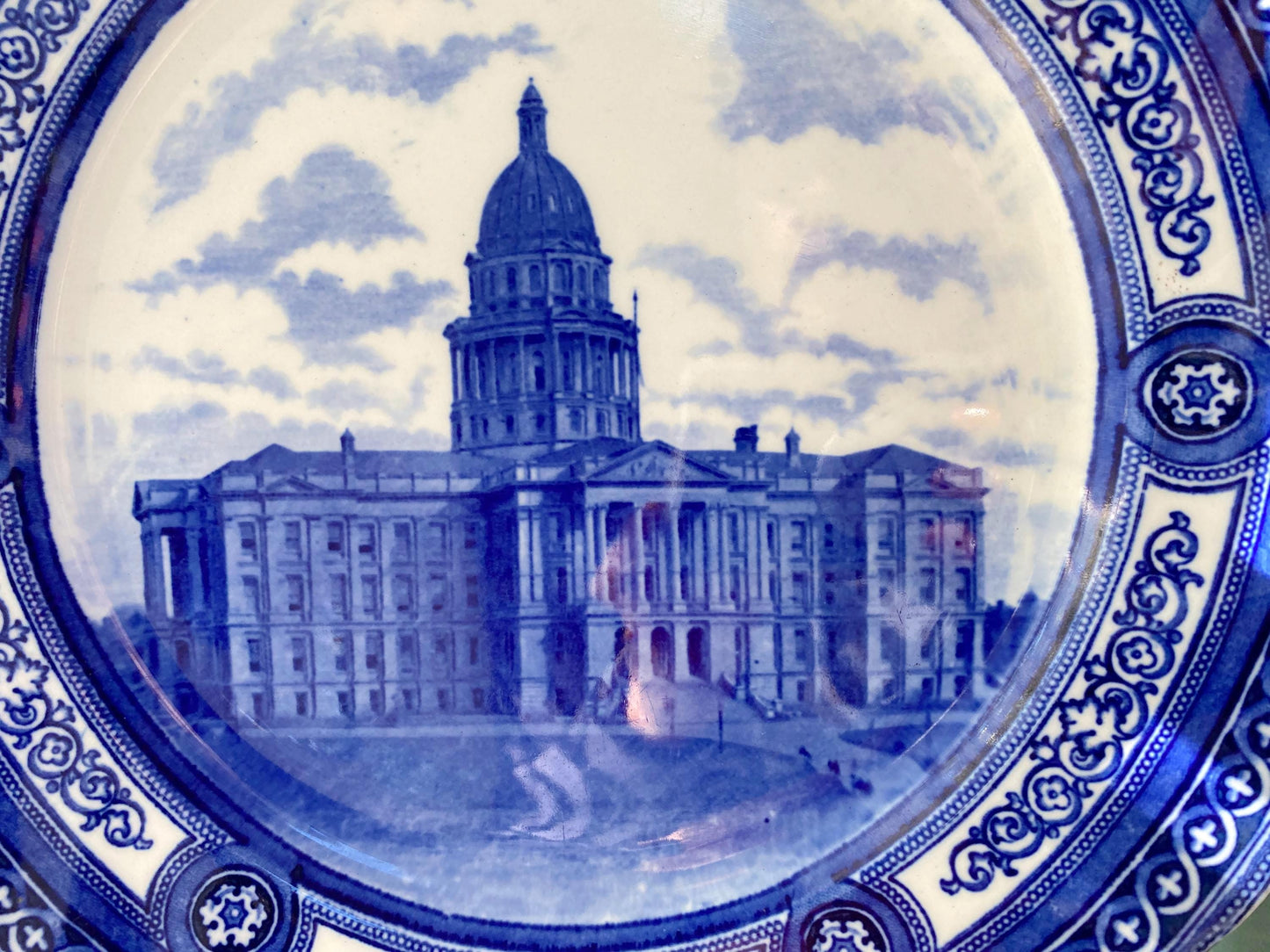 Antique US Capitol Plate by Royal Doulton at Duckwells