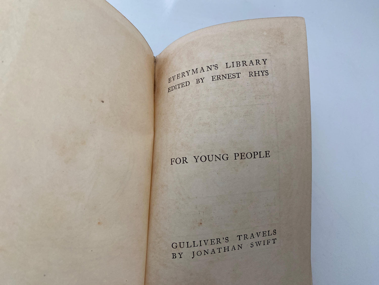 Antique Book, Gulliver's Travels by Jonathan Swift, 1906 Edition at Duckwells