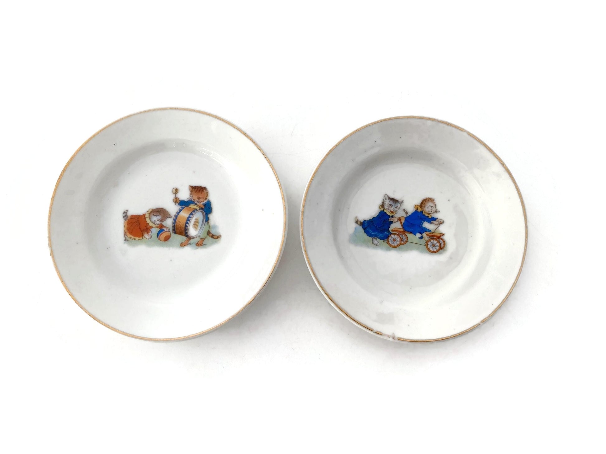 Antique Childs Dishes with Kitty Cats at Duckwells