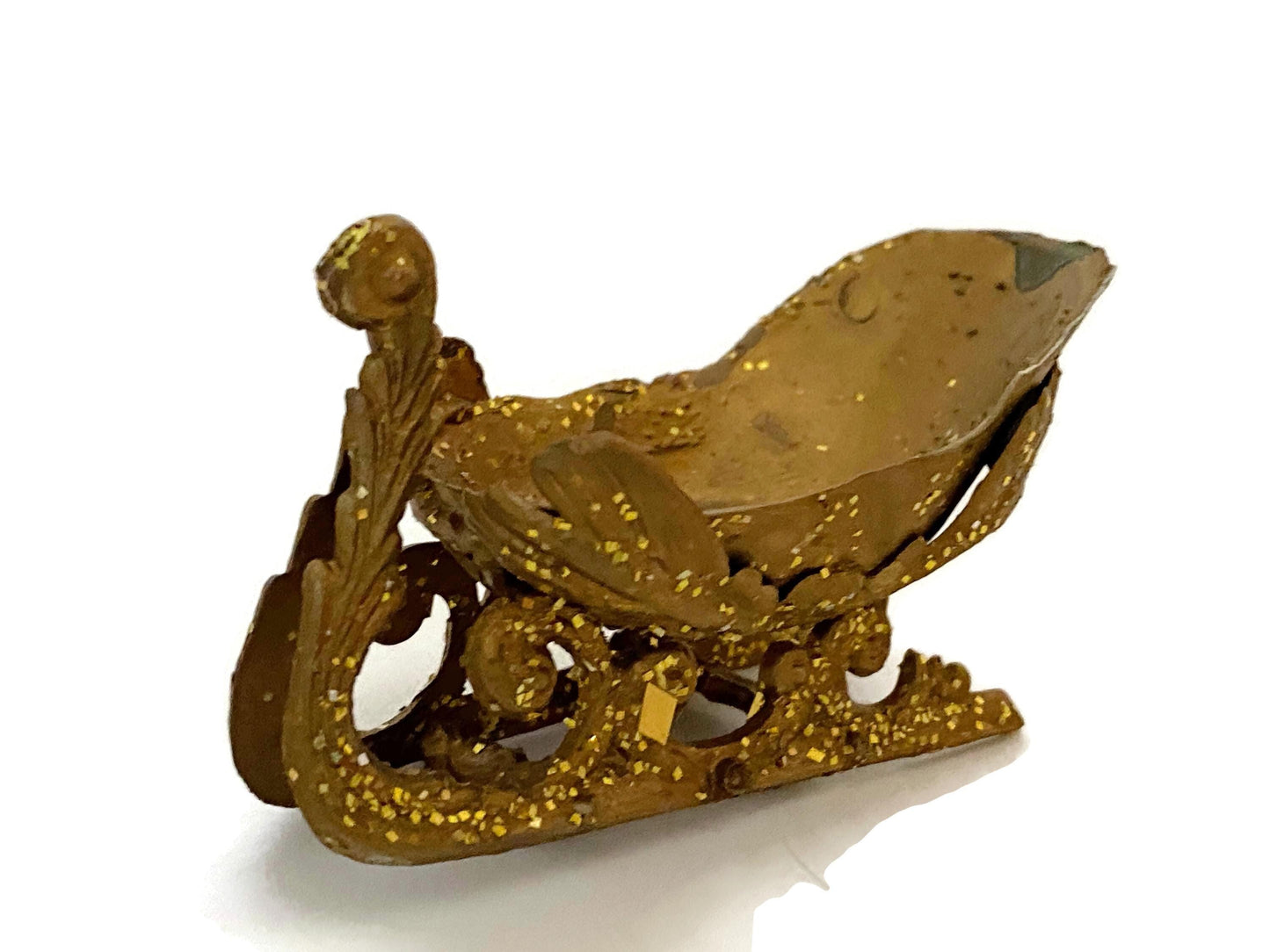 Vintage Christmas Sleigh Ornaments at Duckwells