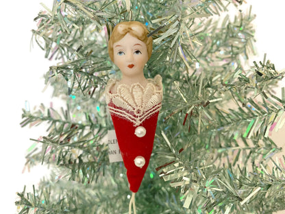 Vintage Christmas Retro Victorian Ornament at Duckwells