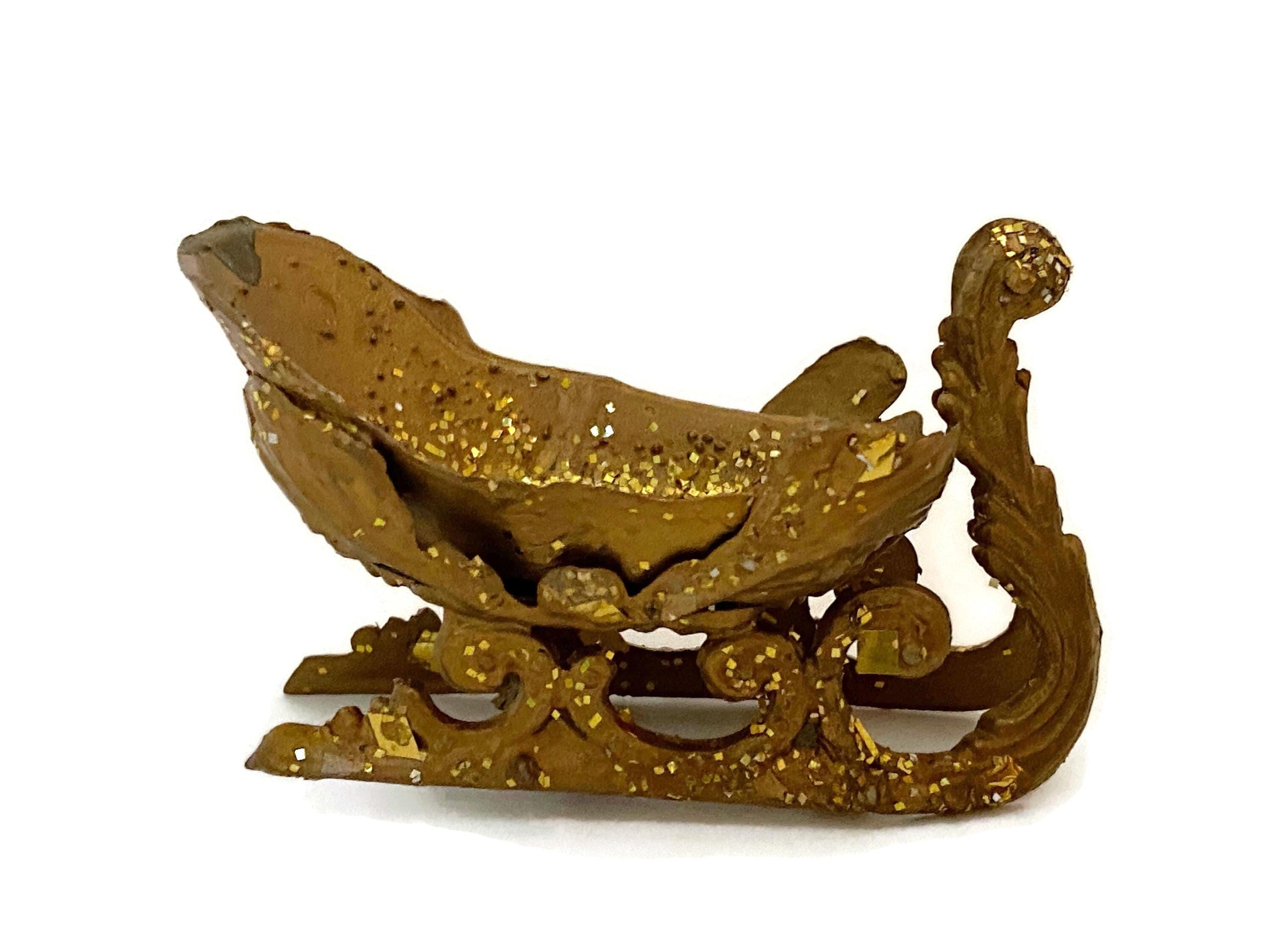 Vintage Christmas Sleigh Ornaments at Duckwells