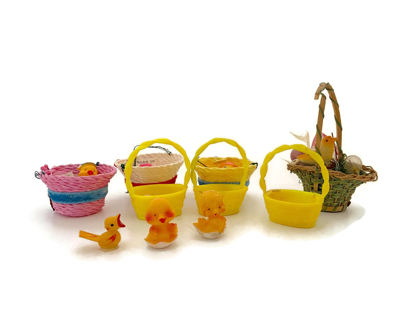 Midcentury Miniature Spring Baskets