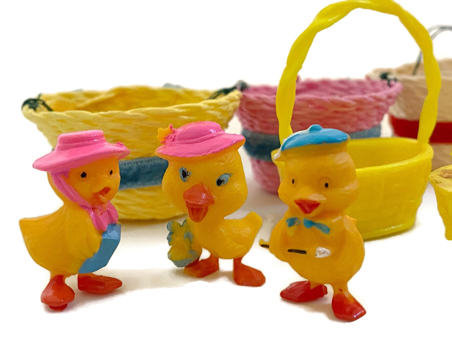 Midcentury Miniature Spring Baskets