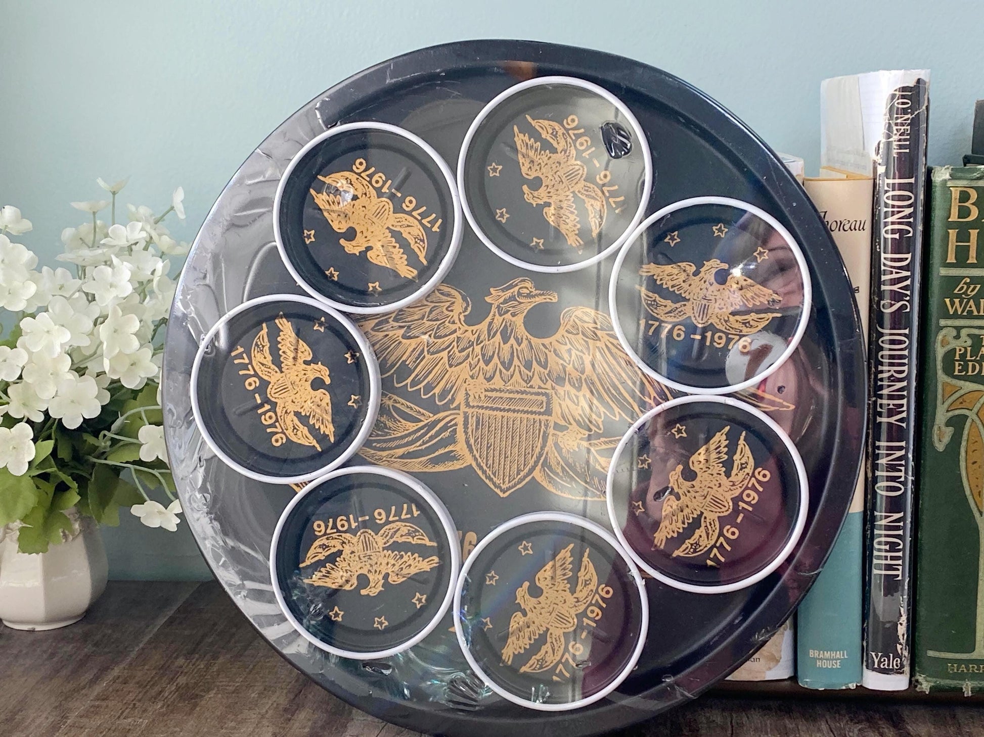 Midcentury Bicentennial Metal Souvenir Tray Set at Duckwells