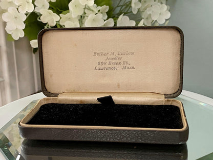 Antique Jewel Box Lawrence, Massachusetts at Duckwells