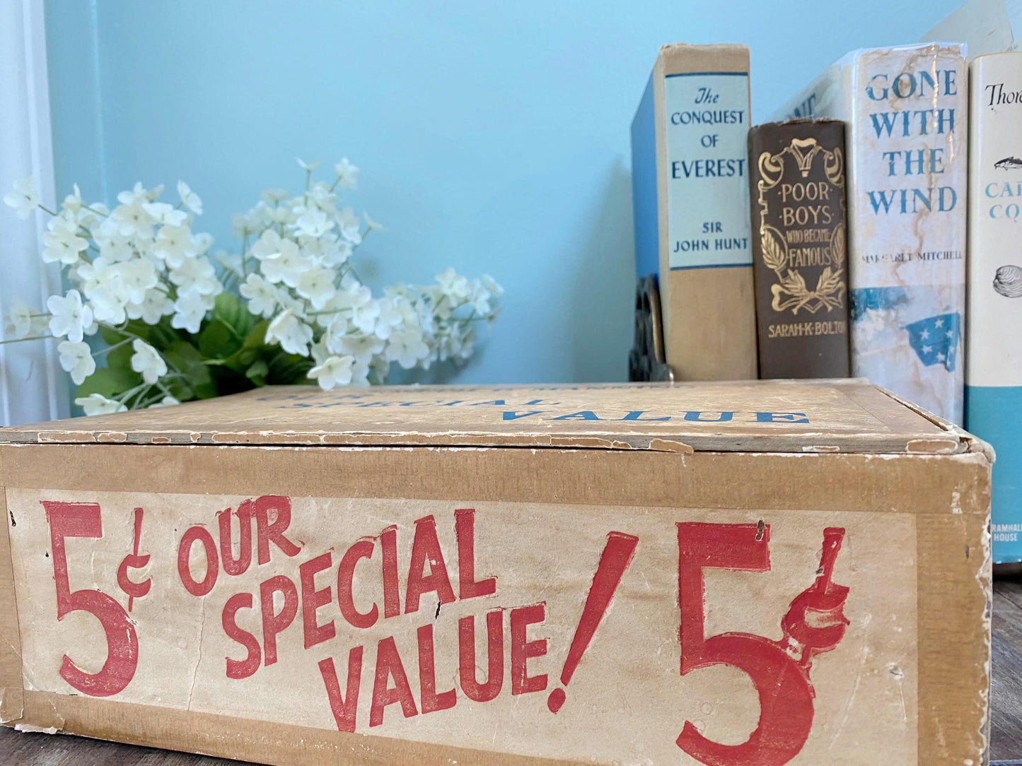 Rare Vintage 5 Cent Cigar Box at Duckwells