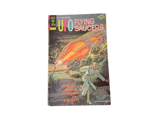 Midcentury UFO Flying Saucers Magazine, January 1977 at Duckwells