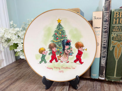 Vintage 1973 Moppets Fran Mar Christmas Plate
