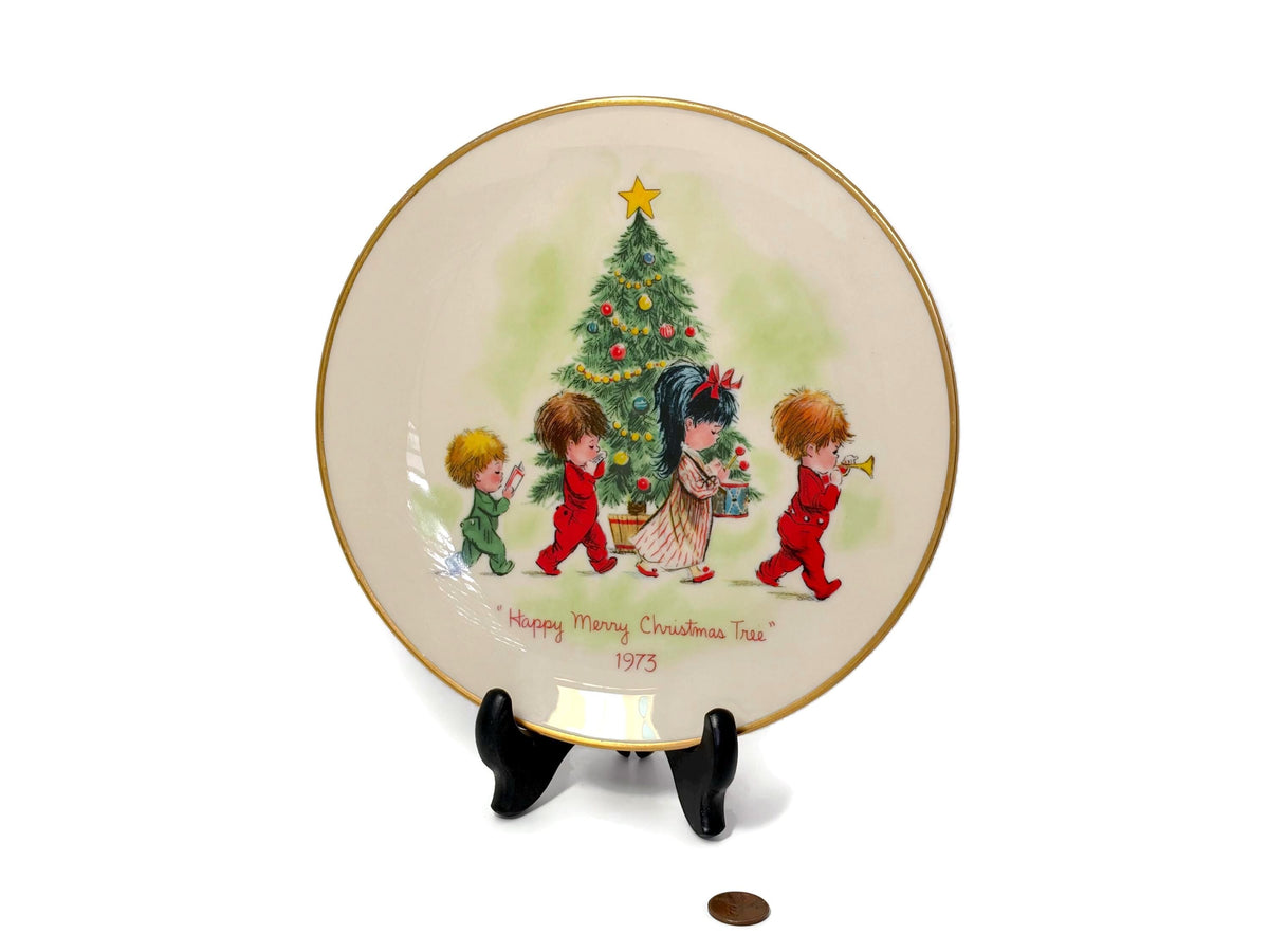 Vintage 1973 Moppets Fran Mar Christmas Plate