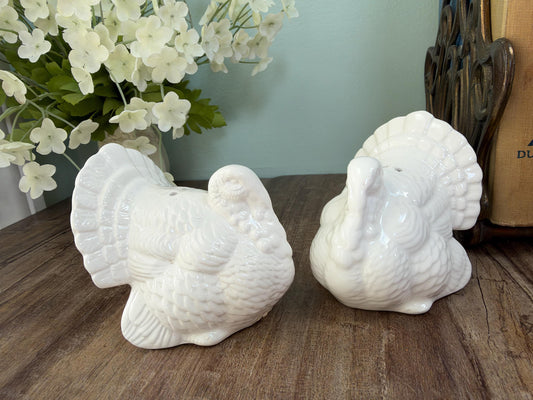 Vintage Turkeys Salt and Pepper Shakers at Duckwells