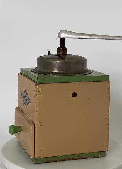 vintage handcrank coffee grinder