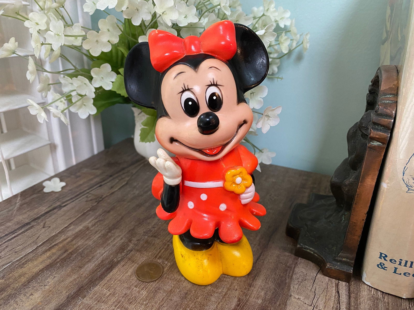 1970s Minnie Mouse Plastic Piggy Bank - Duckwells