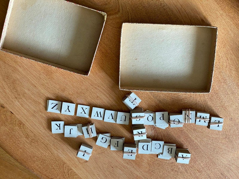 Antique Anagrams Game - Duckwells