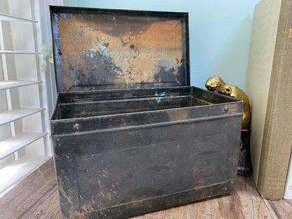 Antique Diamond Match Company Tin Metal Hinged Box - Duckwells