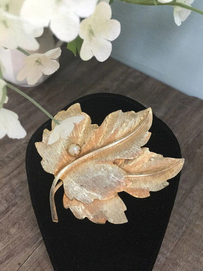 Mid Century Extra Large Leaf Pin - Duckwells