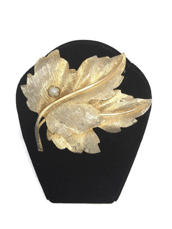Mid Century Extra Large Leaf Pin - Duckwells