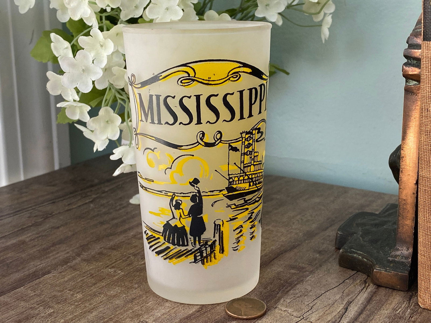 Midcentury Mississippi Souvenir Glass with State Map - Duckwells