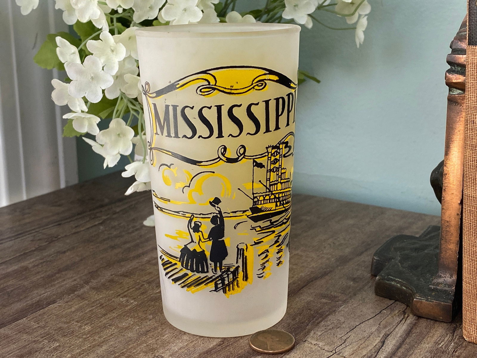 Midcentury Mississippi Souvenir Glass with State Map - Duckwells