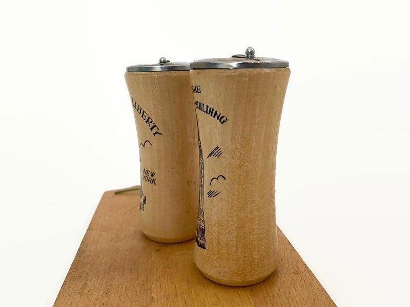 Midcentury New York City Souvenir Salt and Pepper Shakers - Duckwells