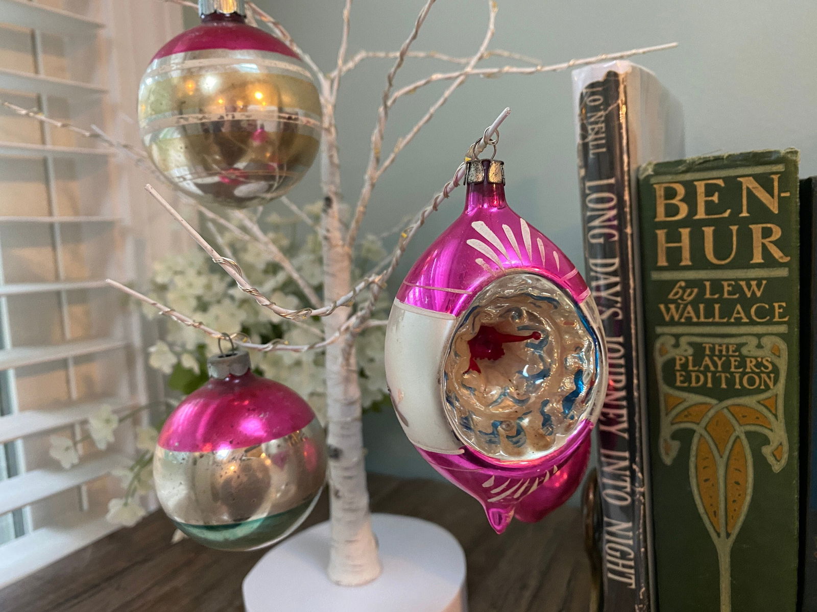 Midcentury Pink Glass Christmas Ornaments - Duckwells