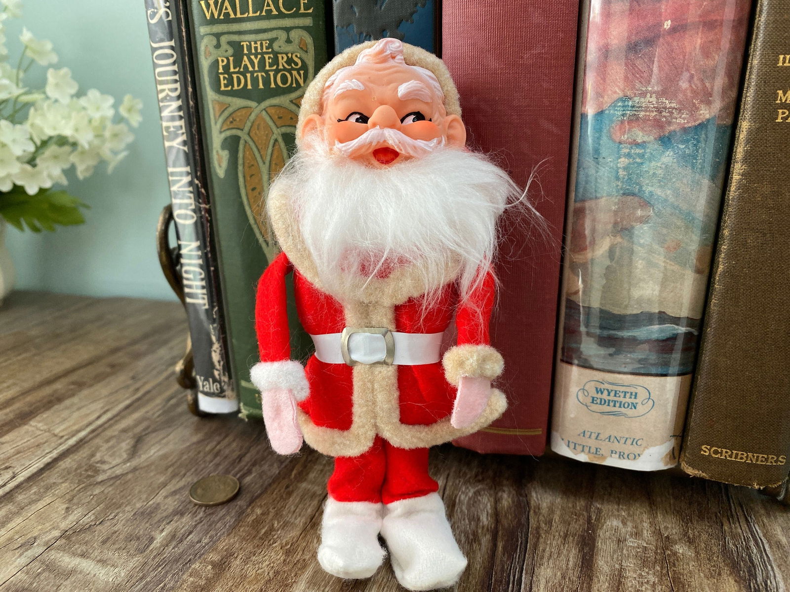 Midcentury Santa Claus Hanging Ornament - Duckwells