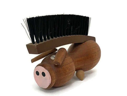 Midcentury Wood Pig Clothes Brush at Duckwells