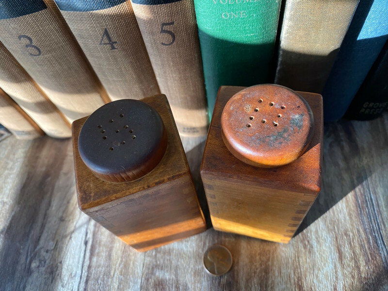 Midcentury Wood Salt and Pepper Shakers - Duckwells