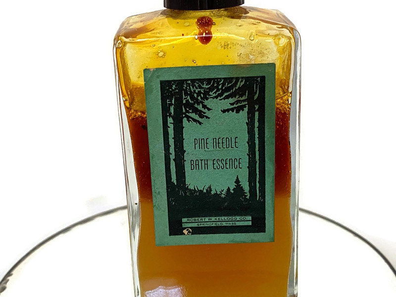 Vintage 1930s Pine Needle Bath Essence - Duckwells
