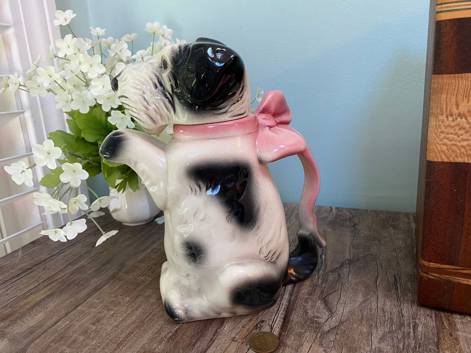 Vintage Begging Dog Teapot - Duckwells