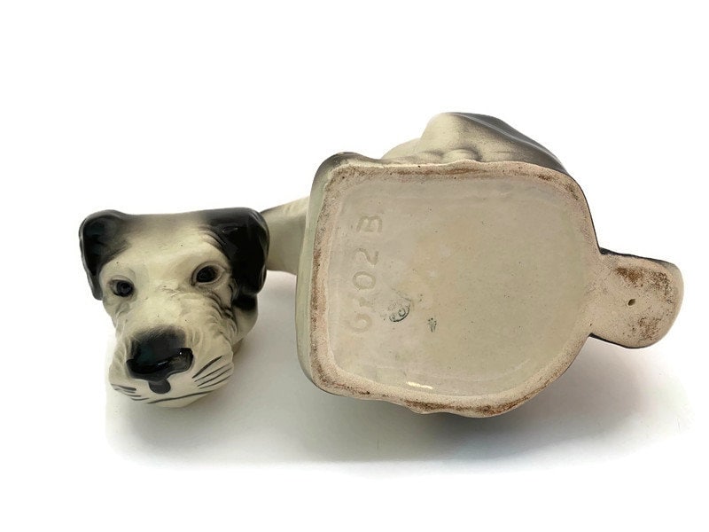 Vintage Begging Dog Teapot - Duckwells