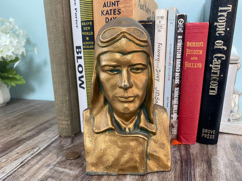 Vintage Charles Lindbergh Metal Bust Figurine - Duckwells