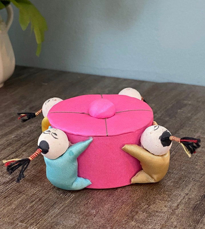 Vintage Chinese Pin Box - Duckwells