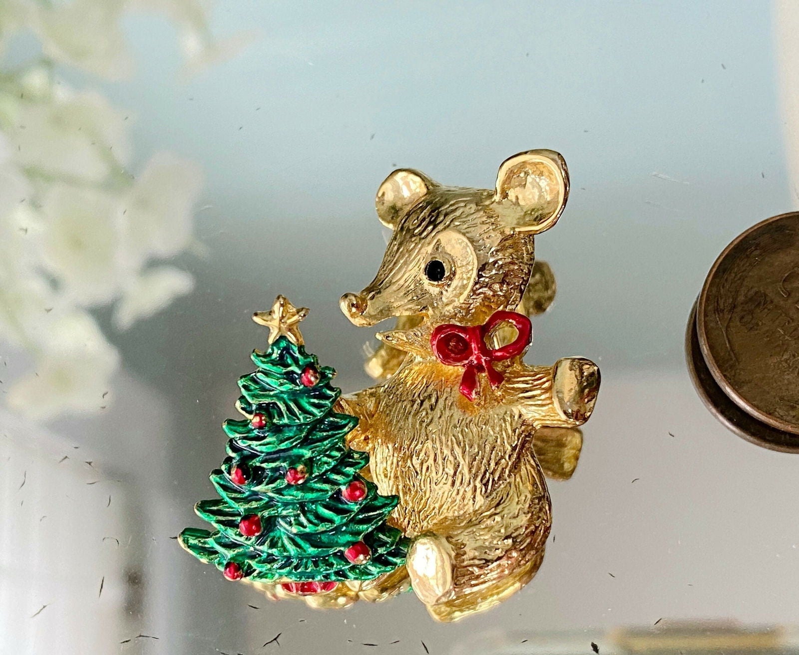 Vintage Christmas Bear holding a Christmas Tree Brooch Pin by SFJ - Duckwells