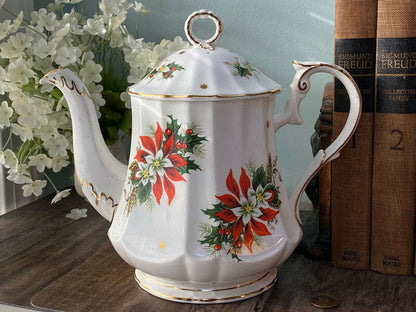 Vintage Christmas Coffee Pot - Duckwells