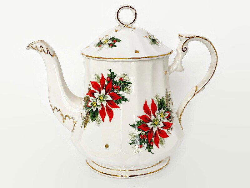 Vintage Christmas Coffee Pot - Duckwells