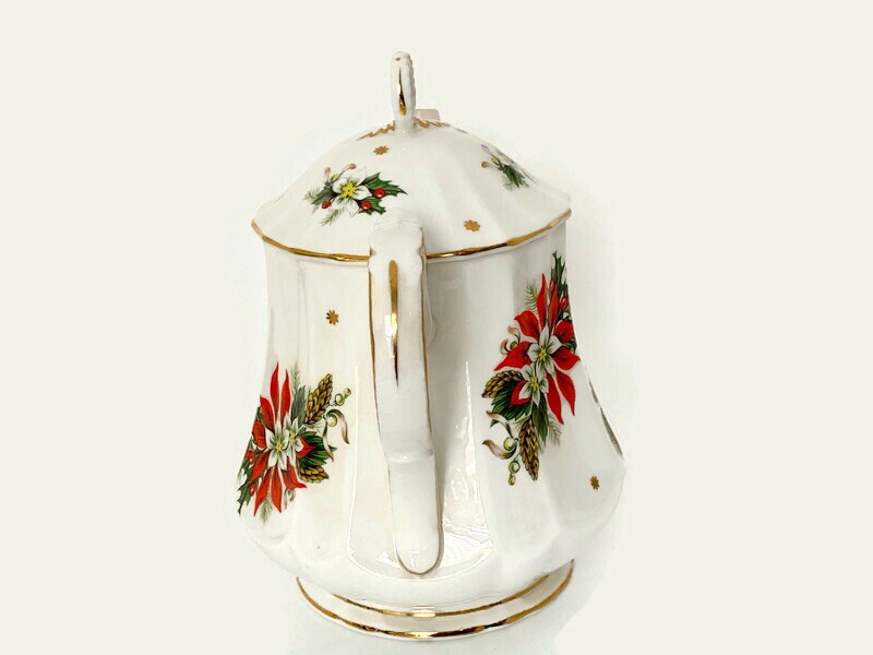 Vintage Christmas Coffee Pot - Duckwells