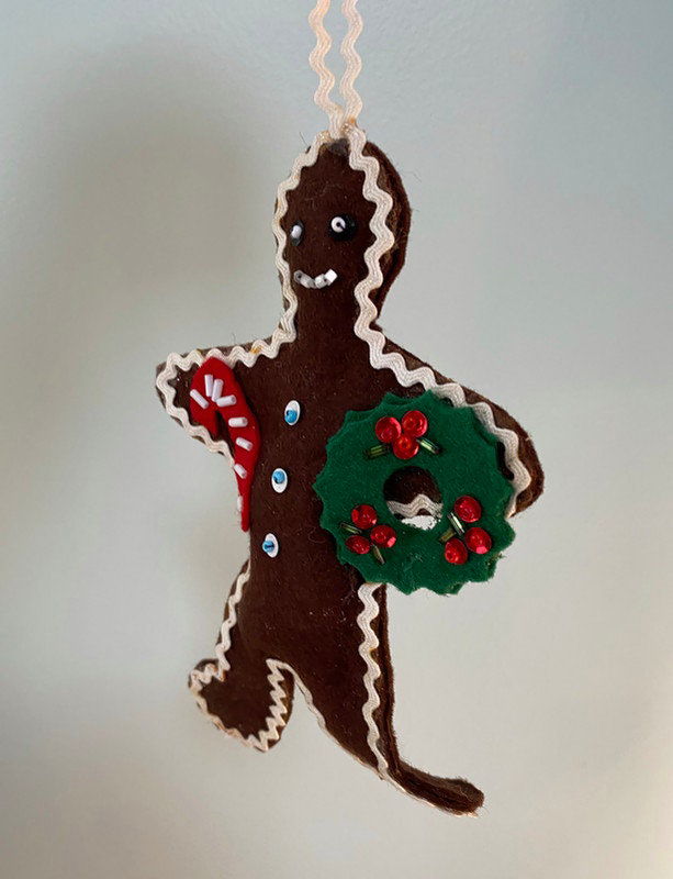 Vintage Christmas Gingerbread Felt Ornament - Duckwells