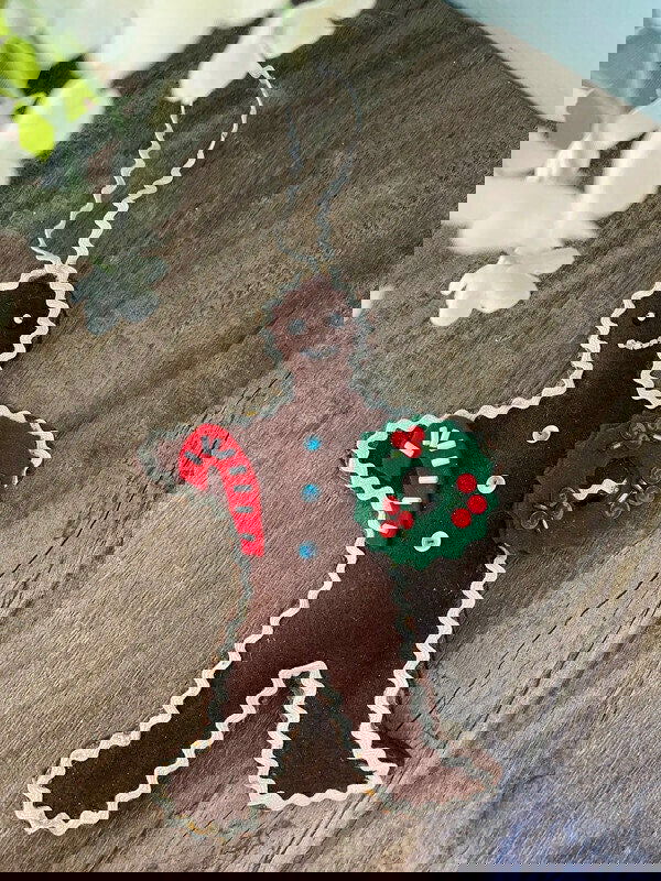Vintage Christmas Gingerbread Felt Ornament - Duckwells