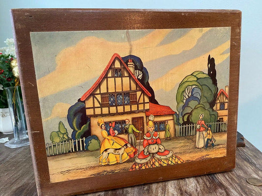 Vintage Decoupage Wood Box at Duckwells