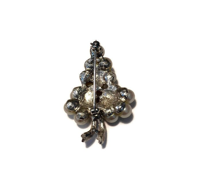 Vintage Faux Pearl and Rhinestone Pin - Duckwells