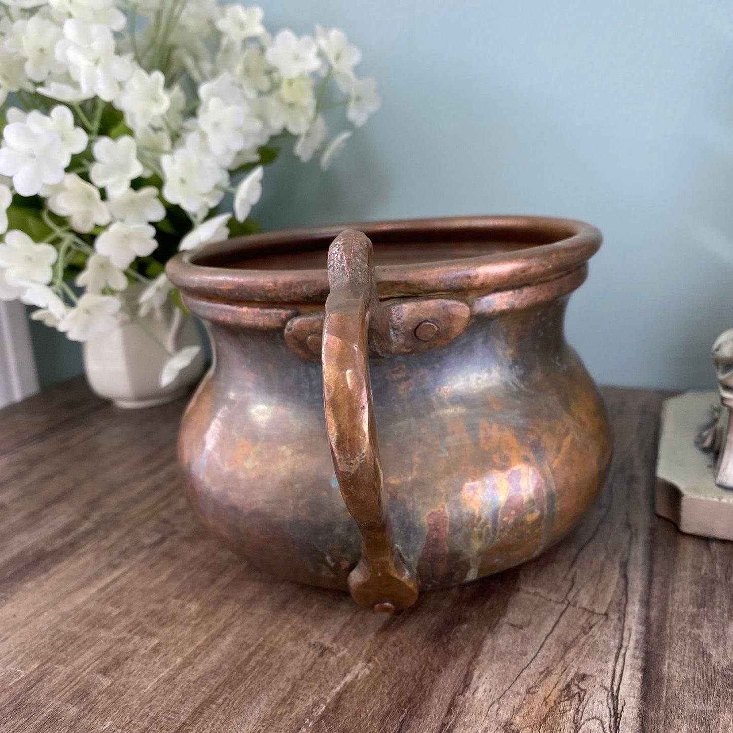 Vintage Hand Hammered Copper Pot - Duckwells