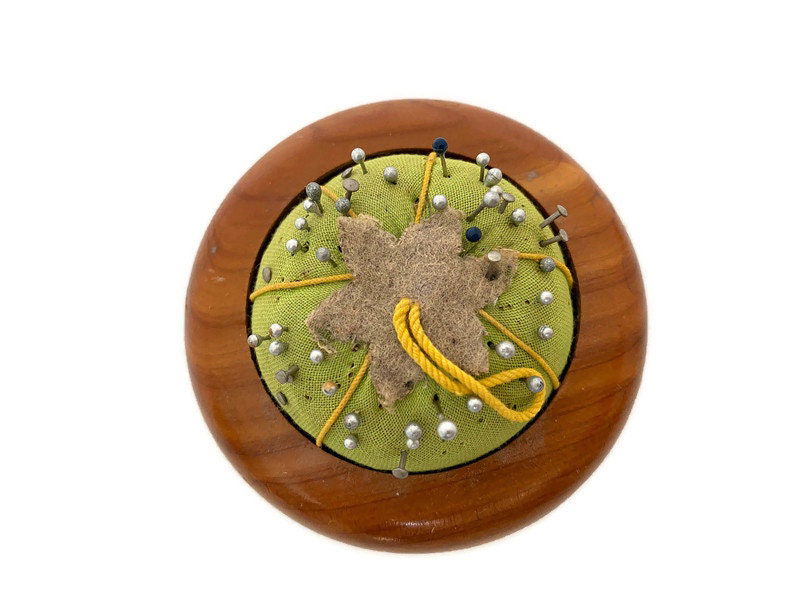 Vintage Hawks Nest State Park Souvenir Wood Pincushion - Duckwells