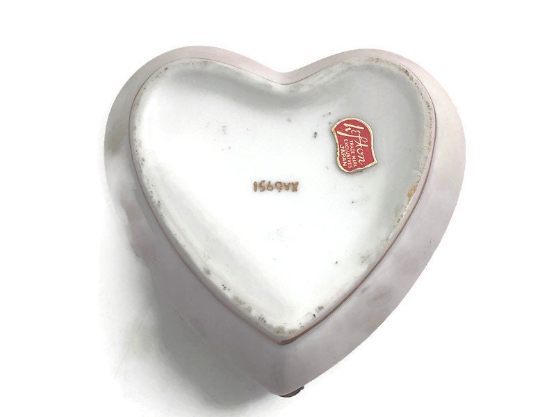 Vintage Heart Shaped Porcelain Trinket Box - Duckwells
