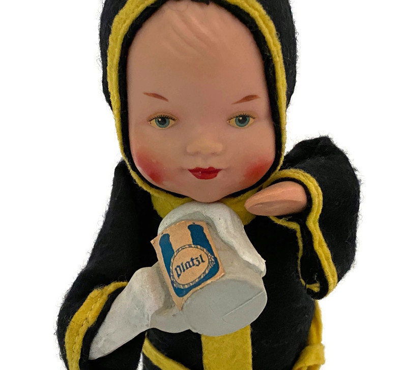 Vintage Hofbrauhaus Brewery Souvenir Advertising Monk Doll - Duckwells